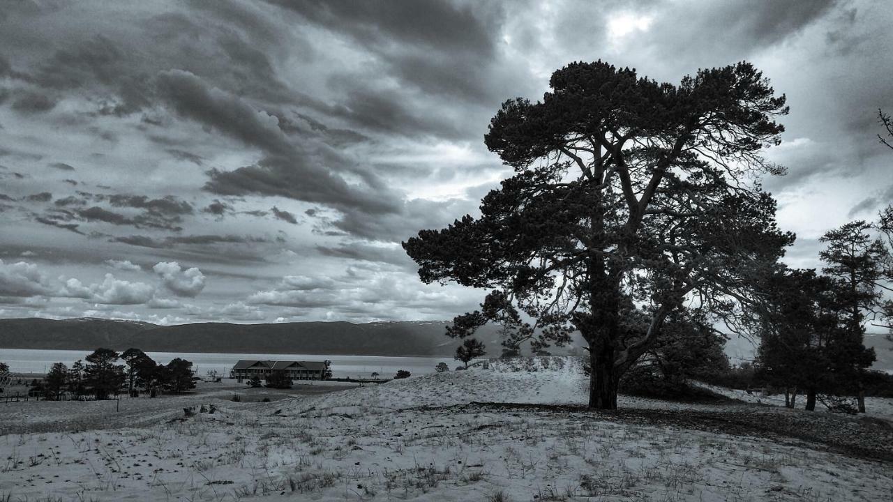 Kemping Cvetok Pod Snegom Khuzhir Dış mekan fotoğraf